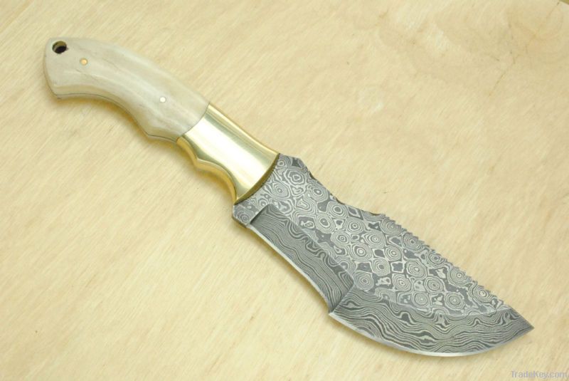 Handmade Damascus hunting knife