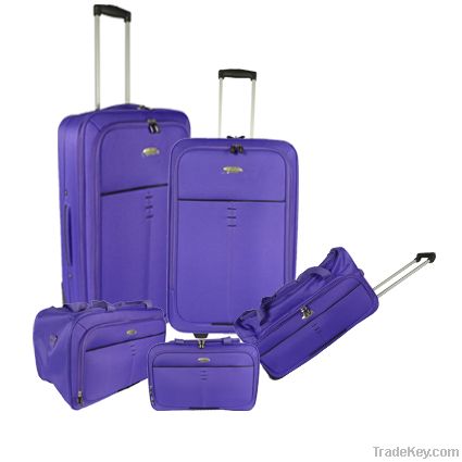 Softside Luggage Set, 600D Polyester, Suitcase Sizes of 20, 24 28''