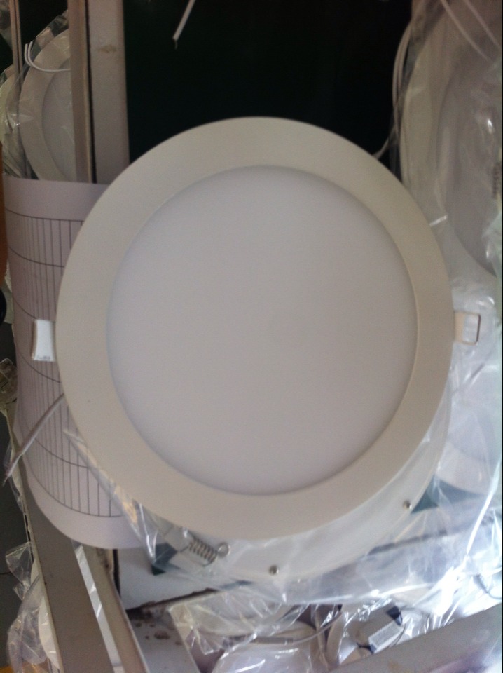 Super slim SMD2835 LED panel lamp 18W Round