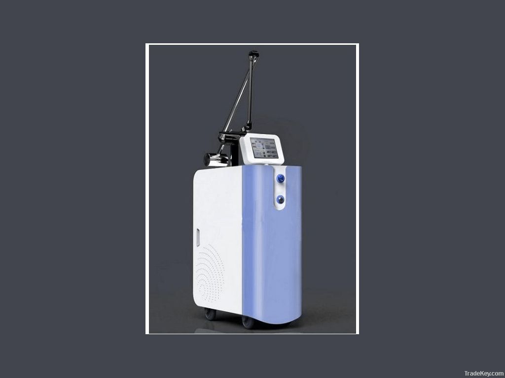 Medical Q Switched ND YAG Laser Hair Removal Long Pulse/1064nm
