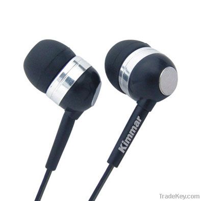 Good quality earphone with a case and extra ear bud