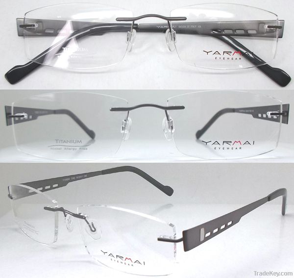 The most lightest titanium glasses