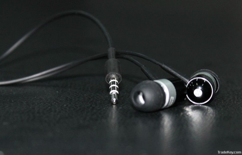 High Quality Portable Stereo In Ear Earphone for Multimedia Player