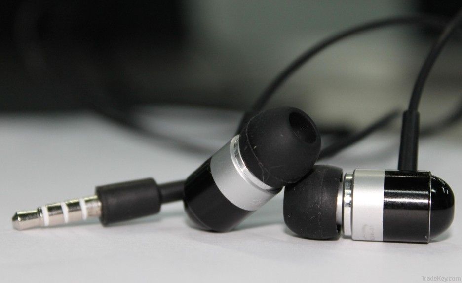 High Quality Portable Stereo In Ear Earphone for Multimedia Player