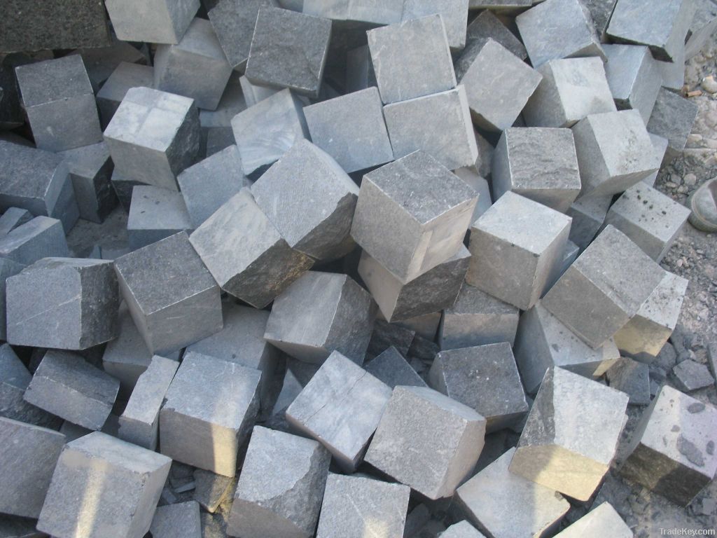 G684 Paving Stone