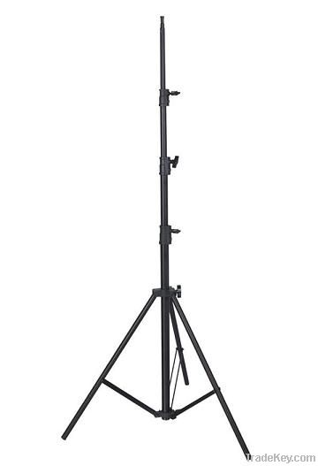 professional studio tripod