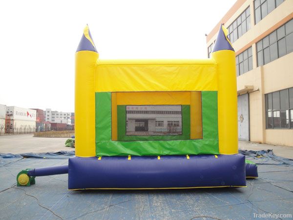 jumping castle   14 feet  bounce house