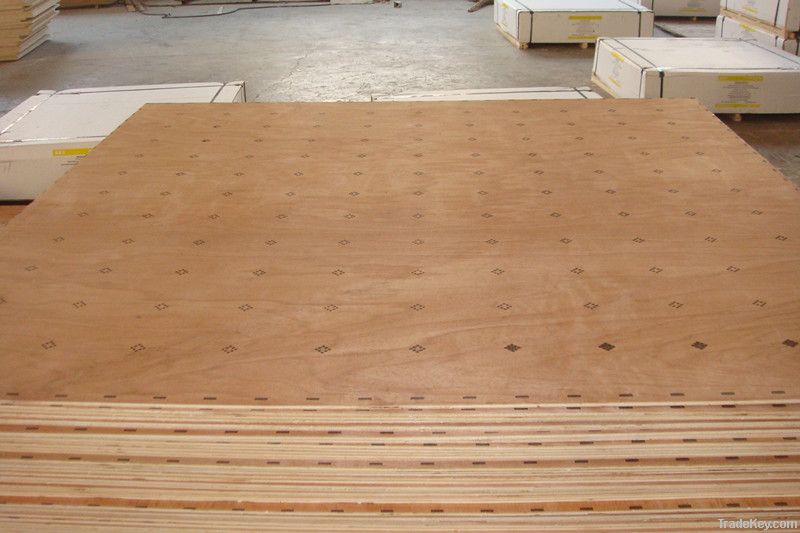 Carpet gripper/underlayment plywood