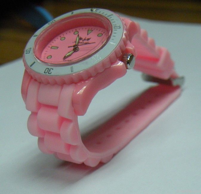 Fashion attractive silicone watch