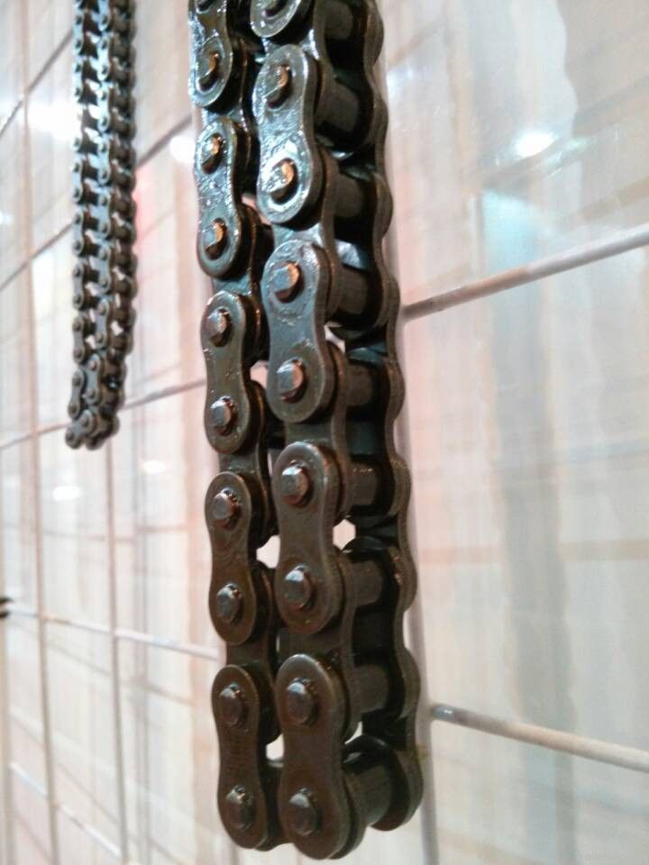 motorcycle chain