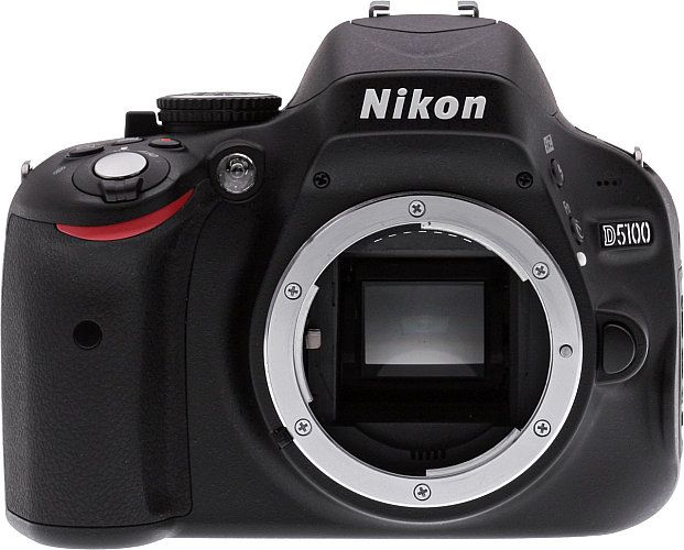 NlKON D5100 DSLR Digital SLR Camera