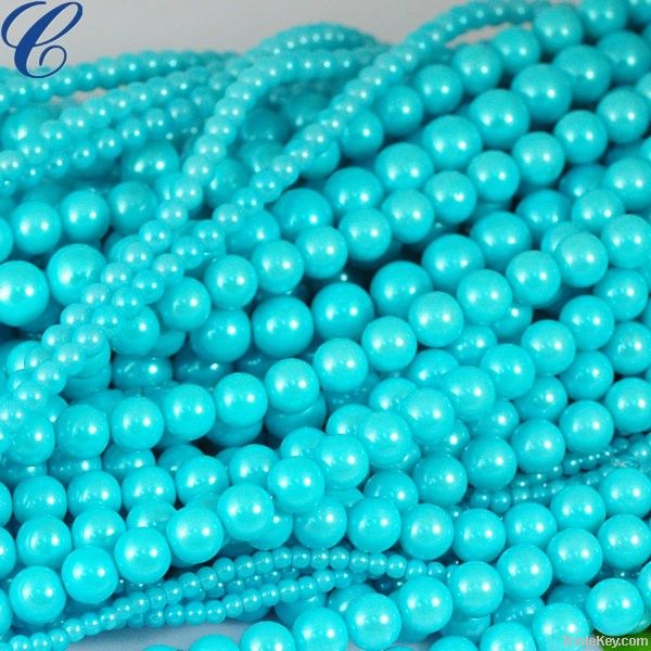 Eye-catching pearl glass strands 2013