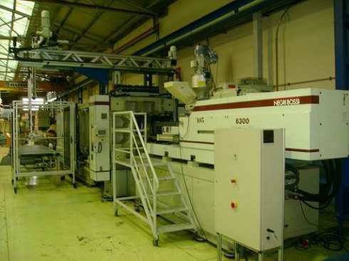 Injection Moulding machine Negribossi V830
