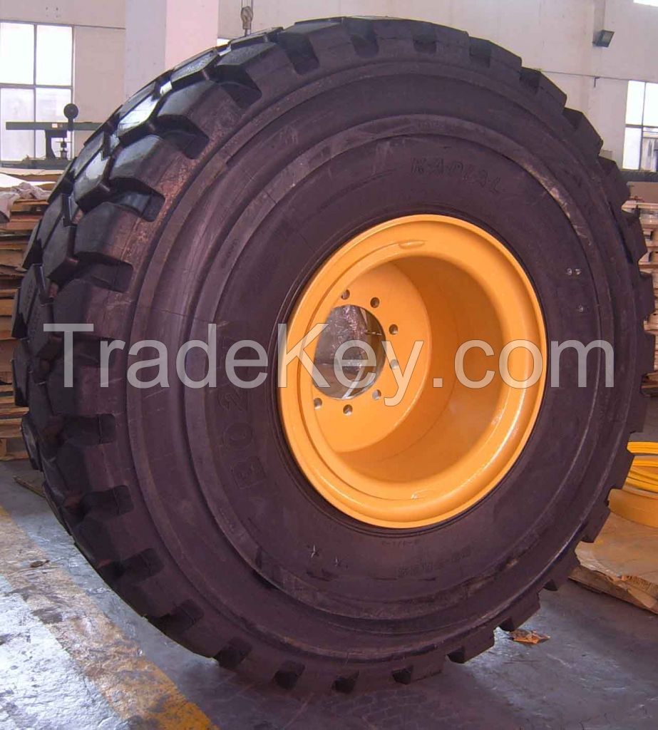 Sell earthmoving rim wheel OTR rig tire tyre rim wheel for on shore oilwell oil drilling Rigs