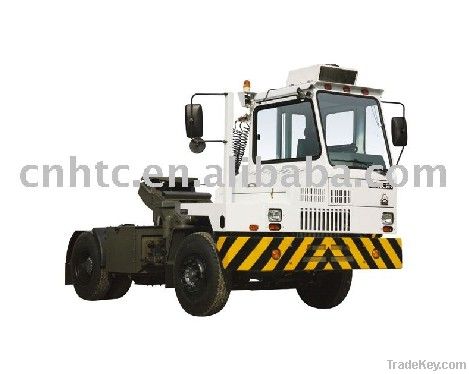 SINOTRUK HOWO 4X2 TERMINAL TRACTOR TRUCK