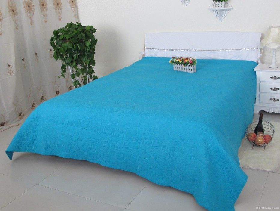 Hot sale brushed embroidery quilt/ bedspread