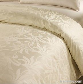 Silk filled duvet quilt comforter
