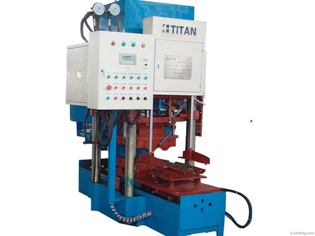 Concrete roofing tiles making machine