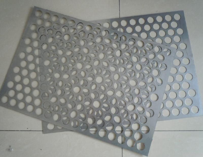 Perforated plate