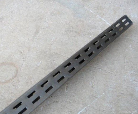 Rectangular hole perforated plate