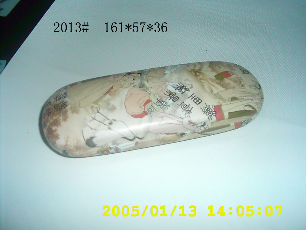 iron glasses case