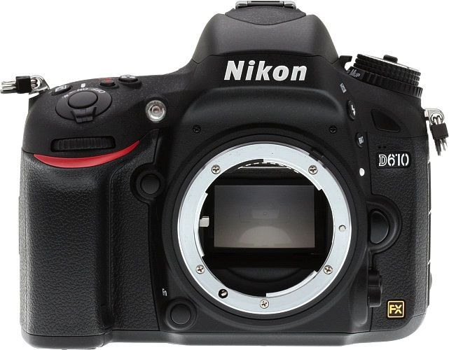 NlKON D610 Digital Pro SLR Camera