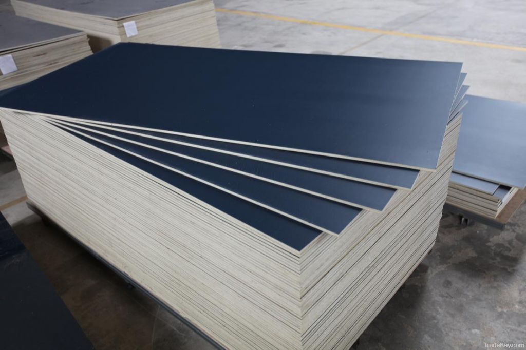 plywood formwork panel coated with plastic