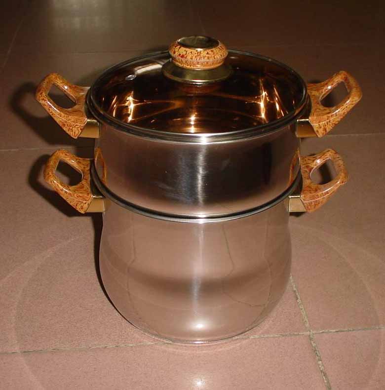 Couscous pot