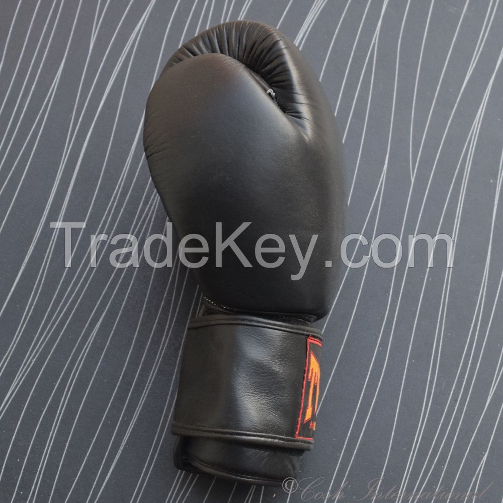 Real Leather Black Boxing Gloves Supplier