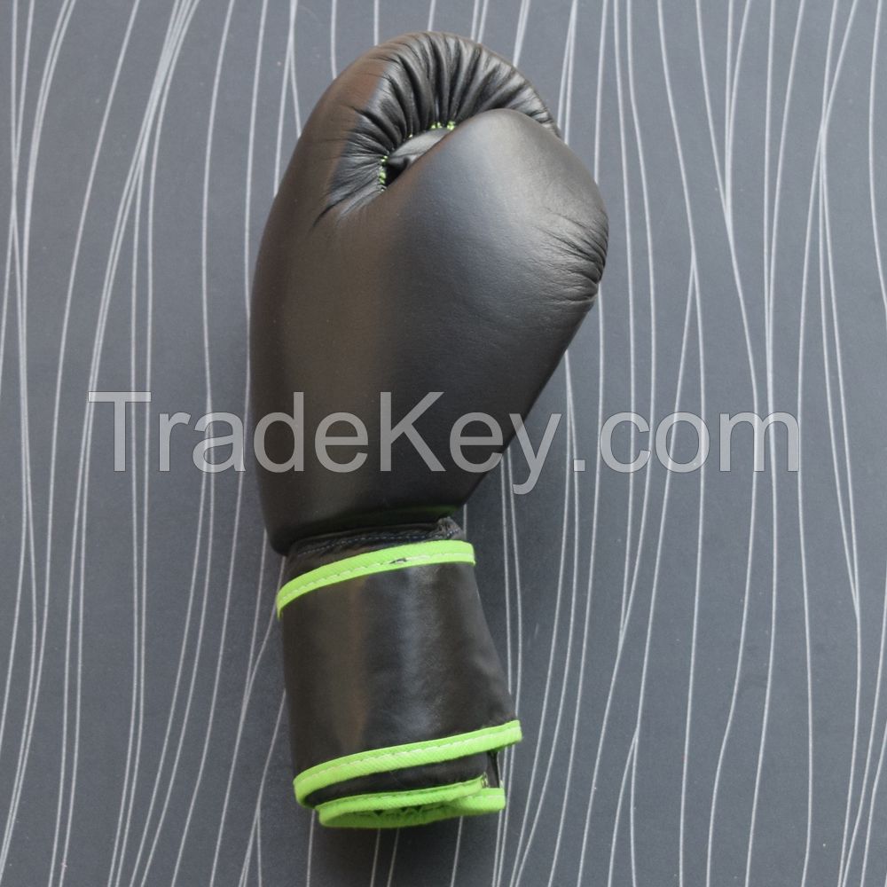 Real Black Leather Boxing Gloves Supplier