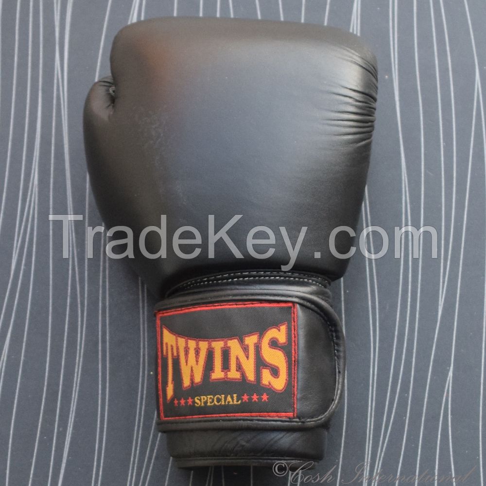 Real Leather Black Boxing Gloves Supplier