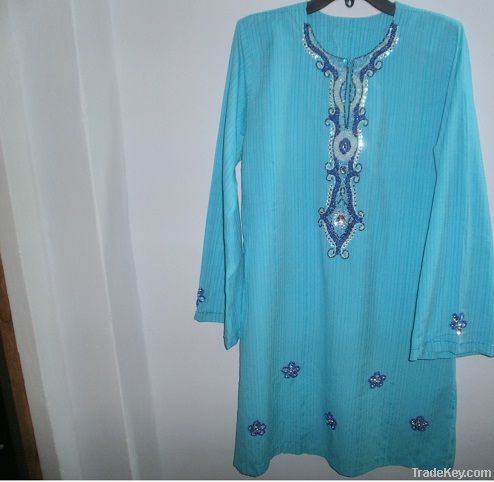 Baju kurung, jubah