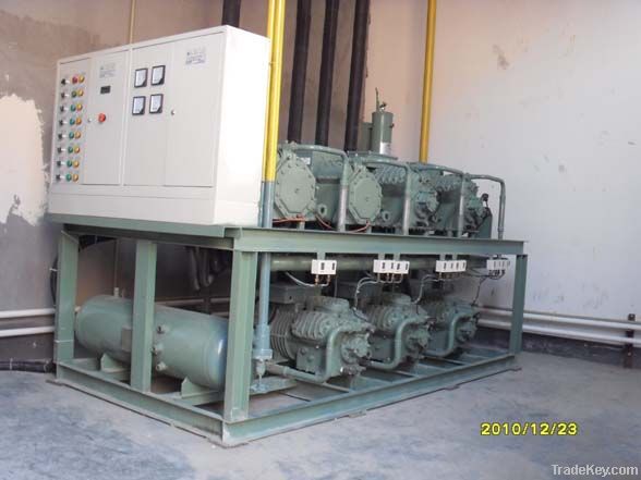 Air-cooling condensing unit