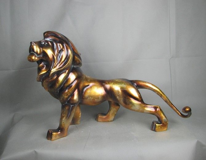 resin lion sculpture