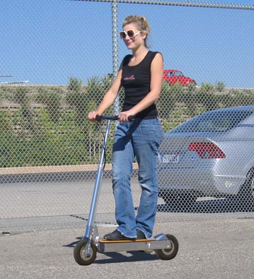 folding electric scooter