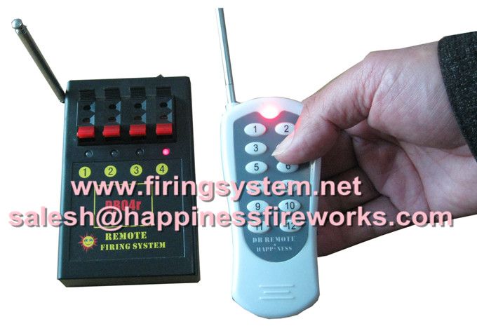 CE passed 4 channels Wireless Remote Control Fireworks Firing System and 100 pcs 1m talon igniter