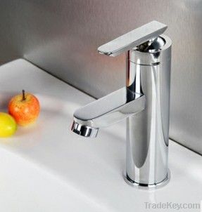 Single lever basin faucet