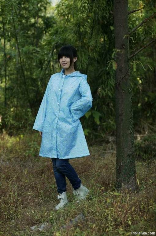 polyster raincoat