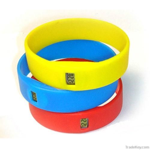 2013 top sell silicone bracelet watch, relogio silicone