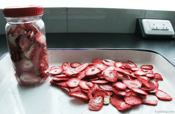 Freeze-dried Organic Chestnuts & Strawberry Slices