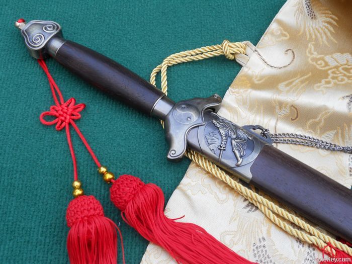 Authentic Longquan Sword Tai Chi Sword martial arts sword Chen Lianjia