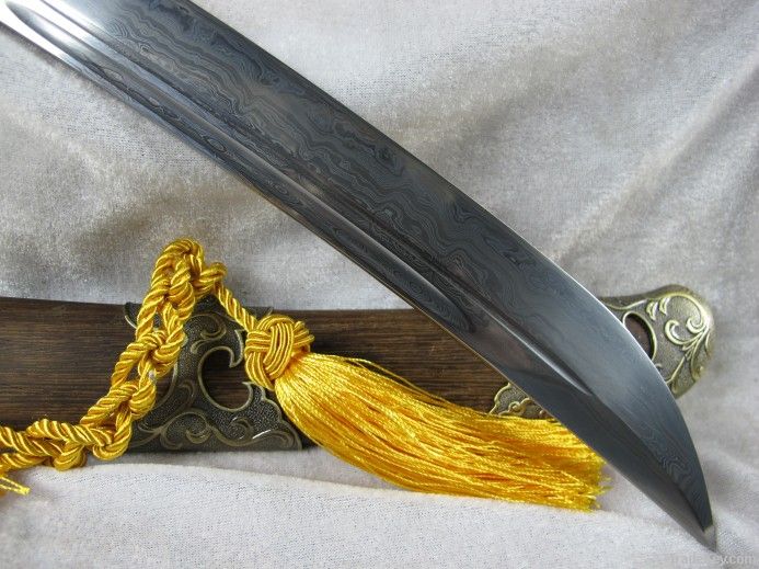 Authentic Longquan sword; pattern steel knife, Qing Dao; rosewood; Tai