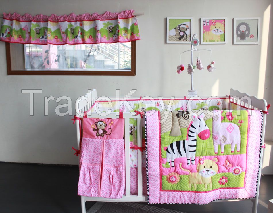 crib bedding set