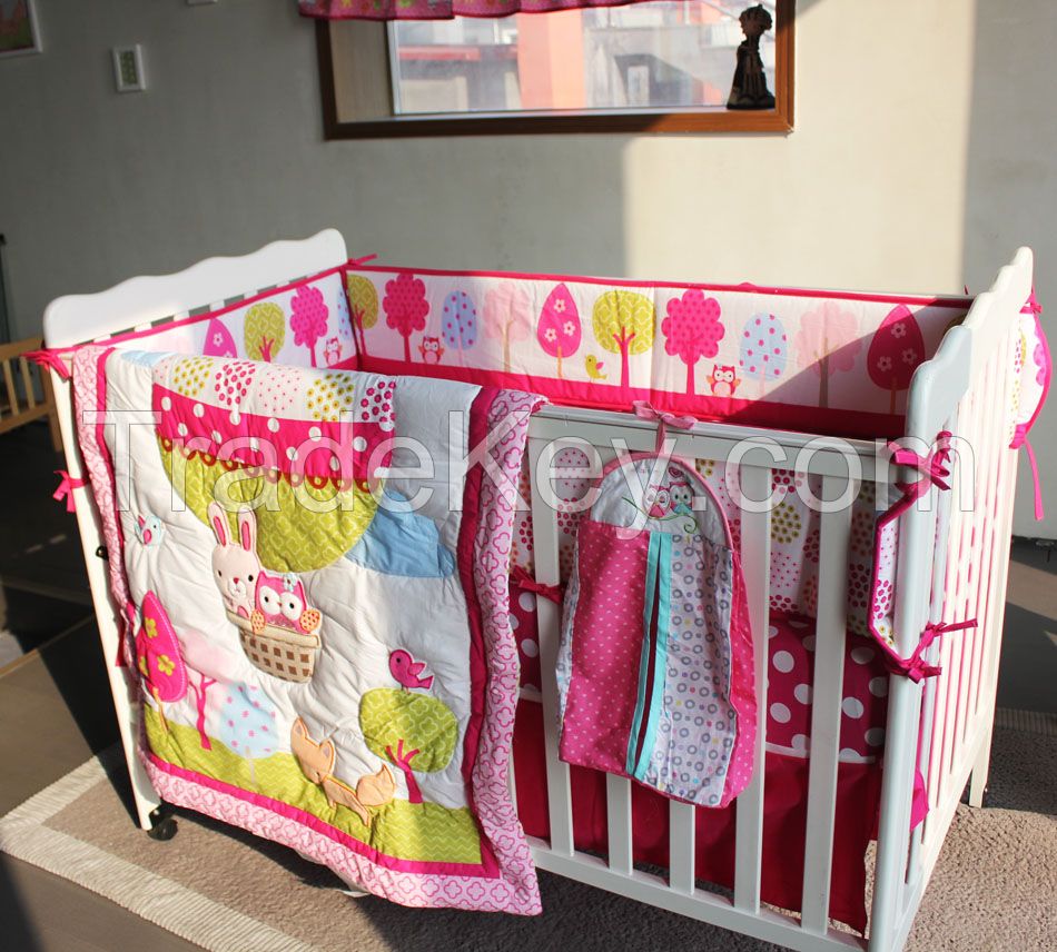 crib bedding set