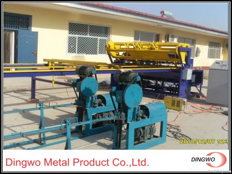 welded wire mesh machine