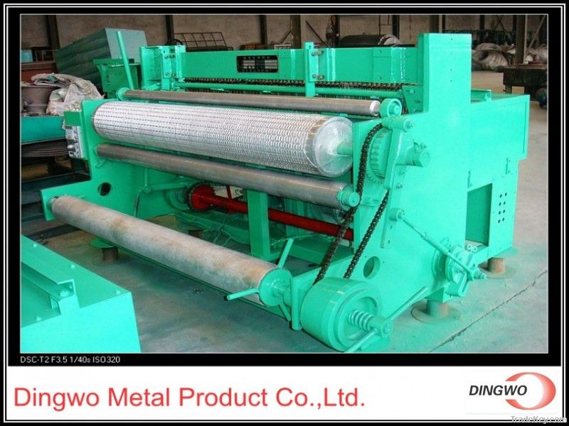 welded wire mesh machine