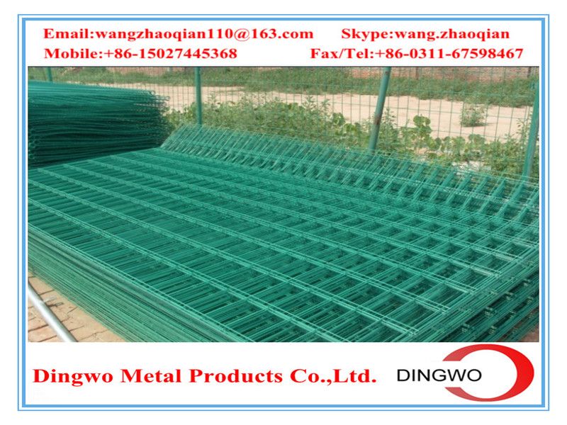 wire mesh fence,fence panels,welded metal fence ,welded metal mesh,bending triangular wire mesh courtyard/landscaping fence          