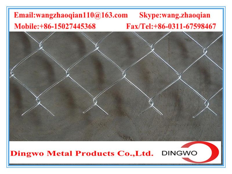 pvc coated chain link fence,stainless steel chain link fence,galvanized chain link fence,woven wire mesh fence,chain link fencing,sport fence,playground fence,garden fence,park fence,basketball fence,stadium fence,sport field fence