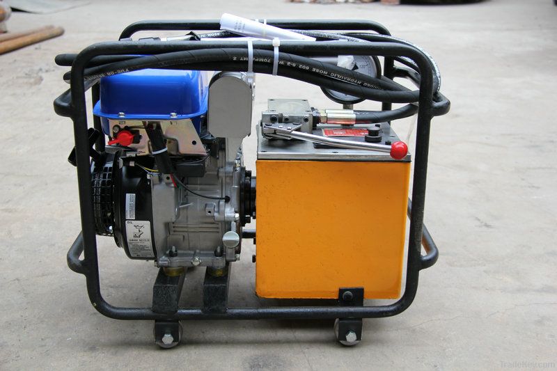 Petrol engine rapid pump