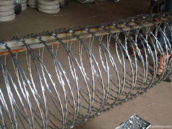 Haiyue razor barbed wire concertina wire for safety